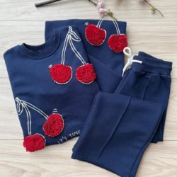 Conjunto moletom Cereja