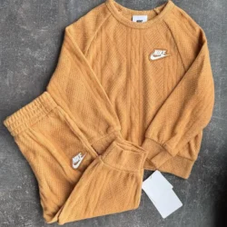 Conjunto Nike