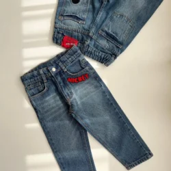 Calça jeans Mickey