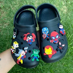 Crocs Super Heróis