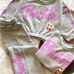 Conjunto Moletom Barbie Cinza