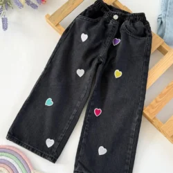 Calça jeans coração