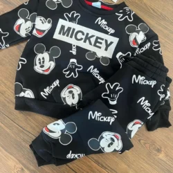 Conjunto Mickey Black