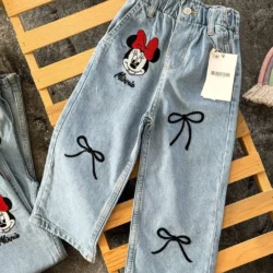 Calça jeans Minnie