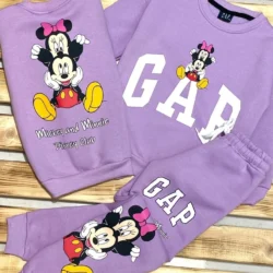 Conjunto Moletom GAP Casal Disney
